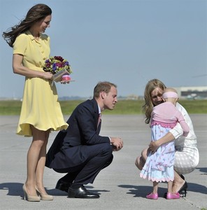 Toronto Sun up-skirt pic of Kate causes stir